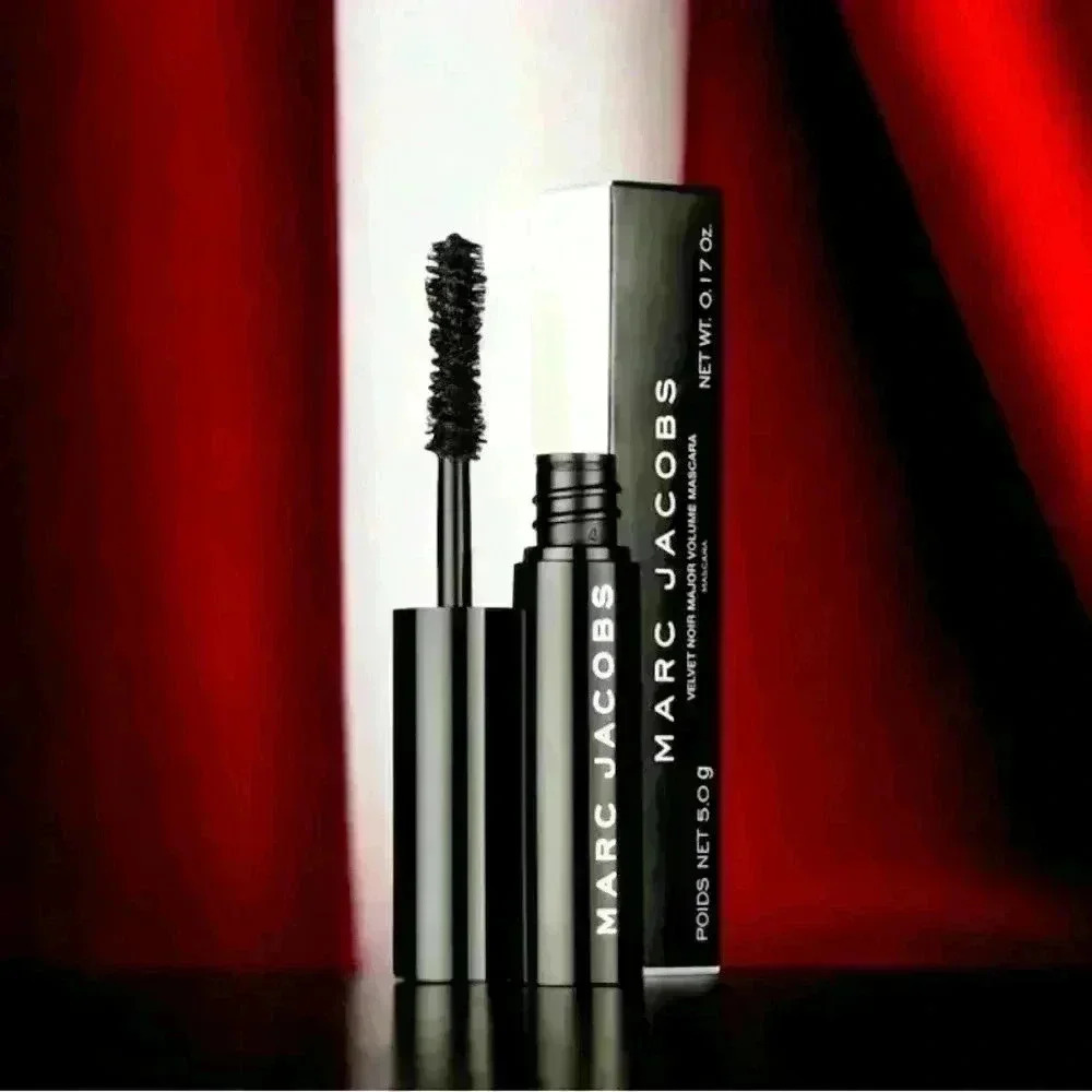 Marc Jacobs Velvet Noir Mascara